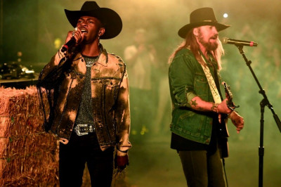 Fakta Menarik ‘Old Town Road’ yang Jadi Raja Baru Billboard thumbnail